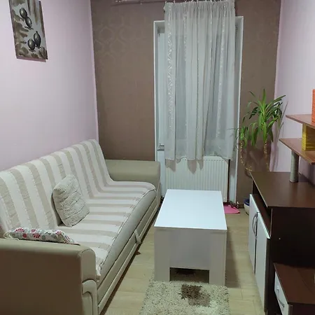 Sara Apartment *